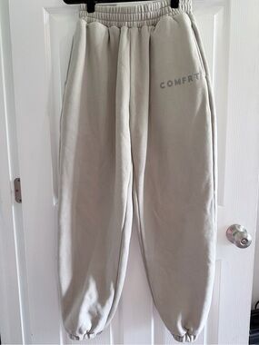Women’s Comfrt Sweatpants (Jogger Style)